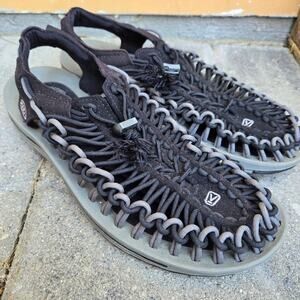 Keen Black and Gray Men's Sandals